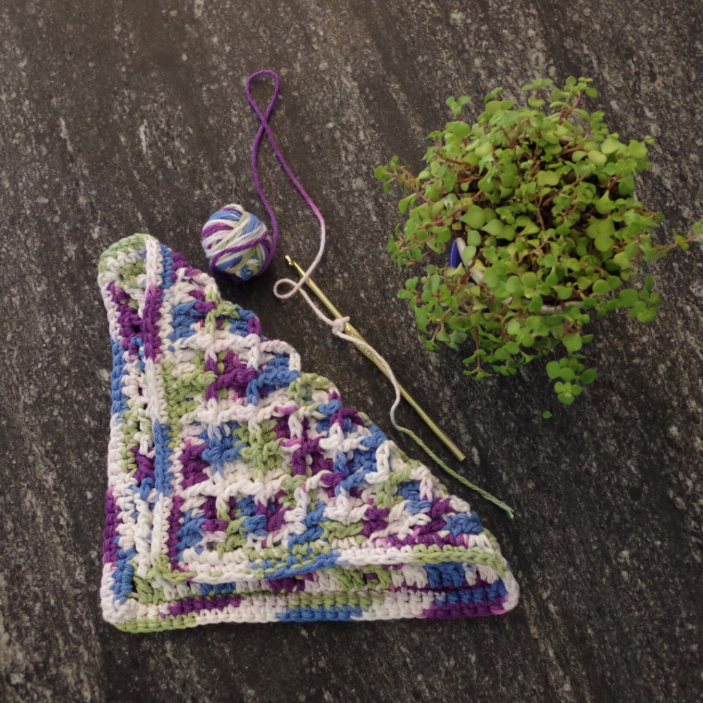 Waffle dishcloth by Hooked on Tilly